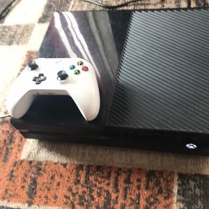 Xbox one regular for 145 comes with n a controller